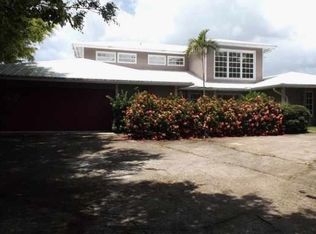 85 W Pelican St, Naples, FL 34113