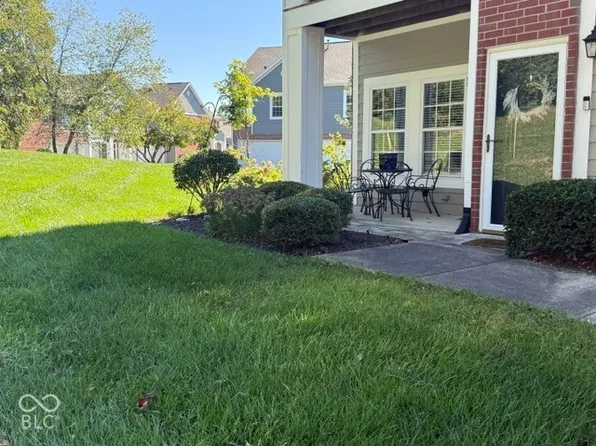 9750 Herring Gull Dr, Indianapolis, IN 46280