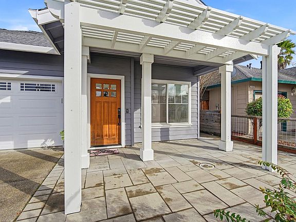 2nd image of 1430 Twilight Way