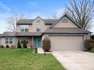 10508 Pineview Cir, Fishers, IN 46038
