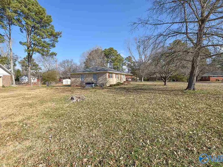 3606 Crestmore Ave NW — Photo 3
