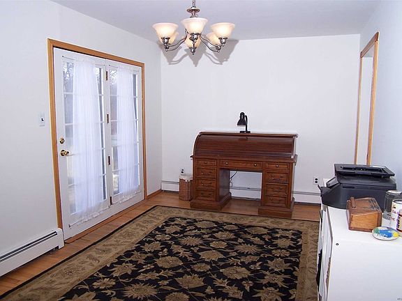 4th image of 50 Seminole St