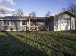 875 56th St, Springfield, OR 97478