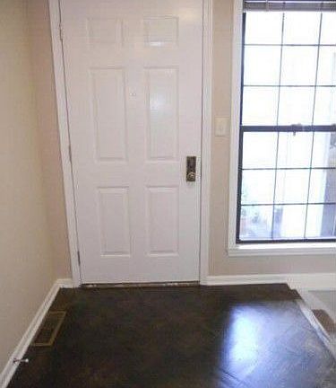 4th image of 2217 Edington Dr SE