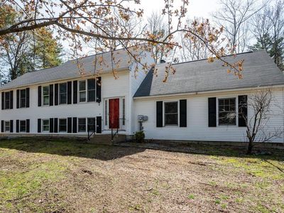 16 Meadow Lane, Rochester, NH, 03867