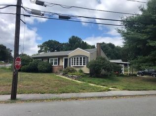 461 Russell St, Woburn, MA 01801