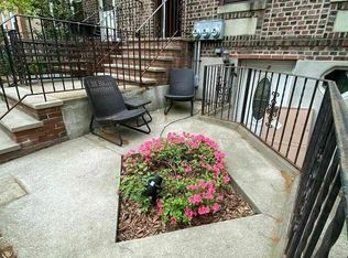 21-41 35th St #A1, Astoria, NY 11105