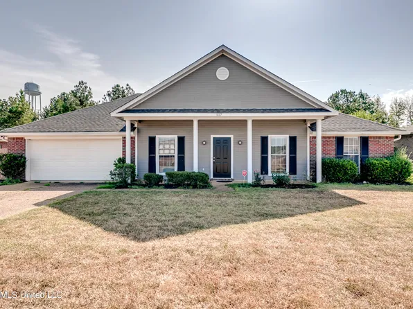 517 Roxbury Pl, Florence, MS 39073