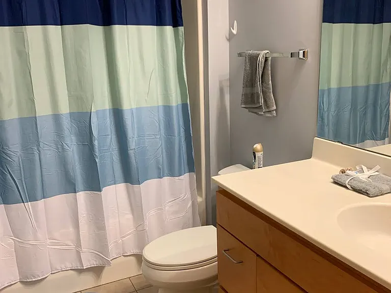 Bathroom with Tub