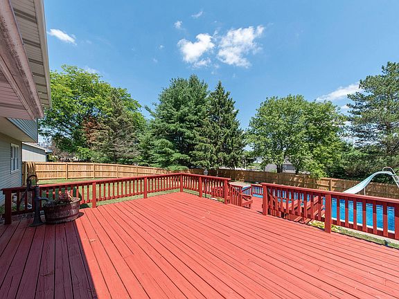 5th image of 169 Winding Wood Way