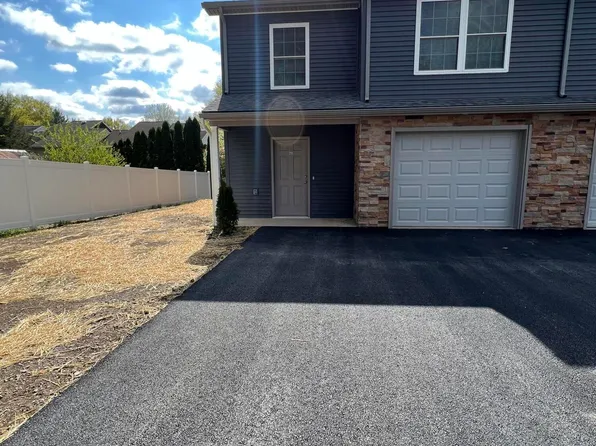 7 N Chestnut St #B, Selinsgrove, PA 17870