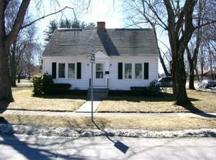 102 Harrison Ave, Greenfield, MA 01301
