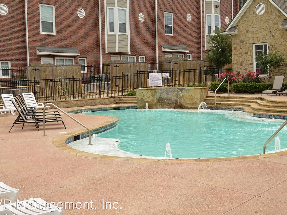1st image of 305 Holleman Dr #1705