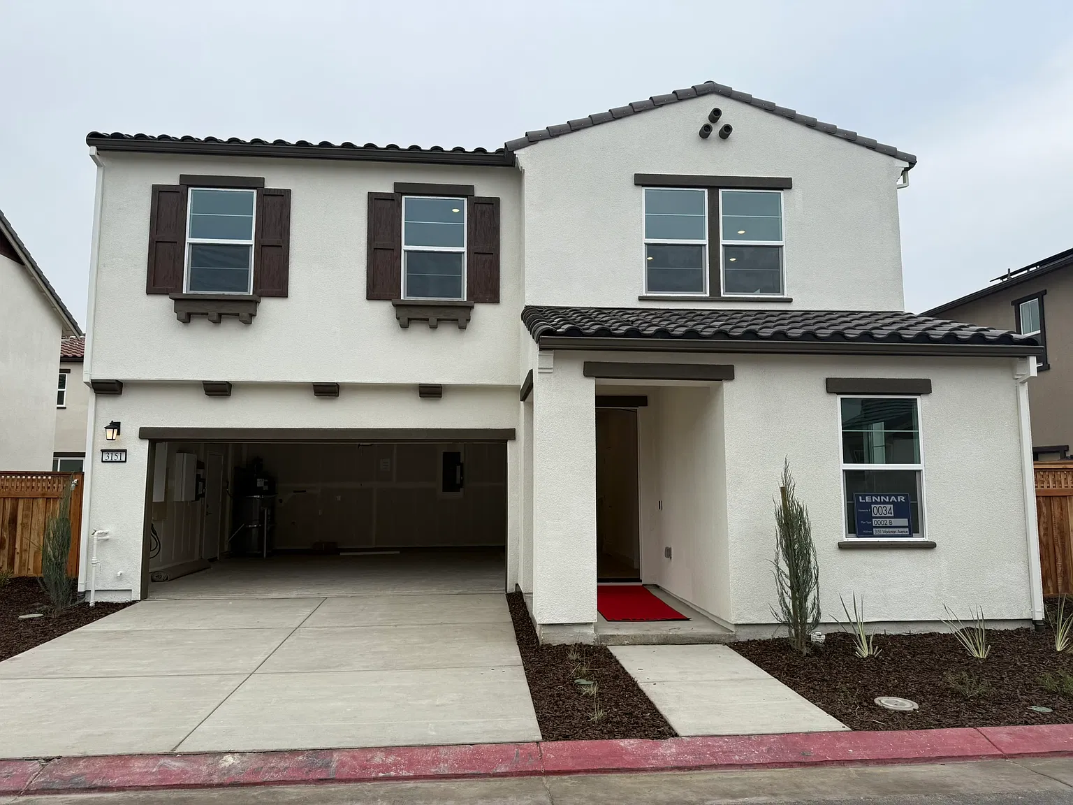 4 bed, 2151 sqft, $3,200 — Photo 1