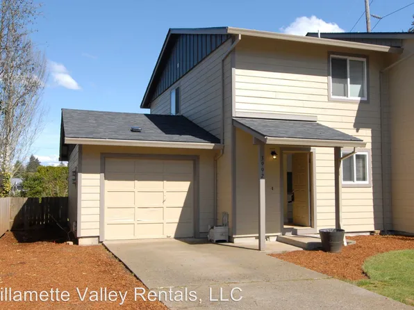 3994 Friar Ct SE, Salem, OR 97302