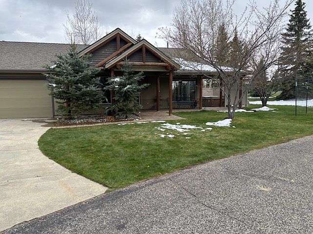 8 Jack Lackey Ln