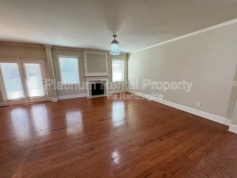 5115 Roseman Trl — Photo 5