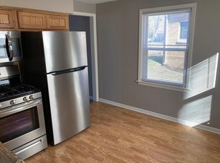 4069 Valley St, Omaha, NE 68105