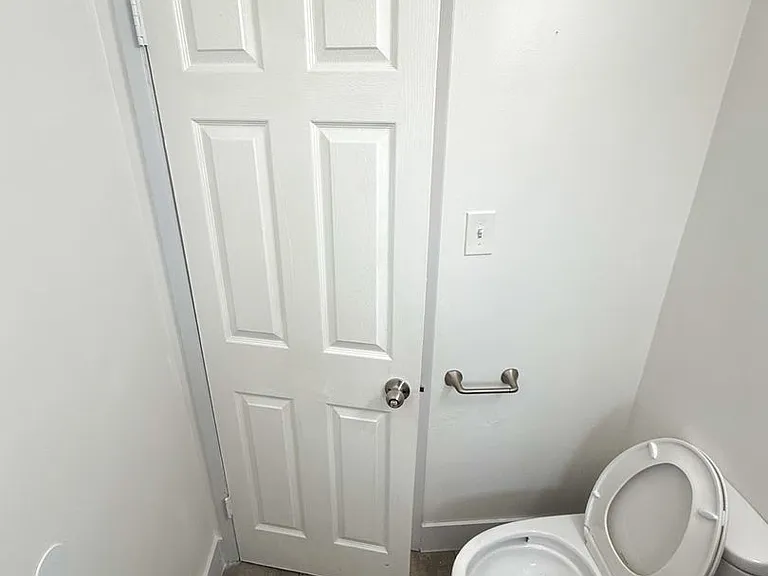 3720 Emerald St — Photo 23