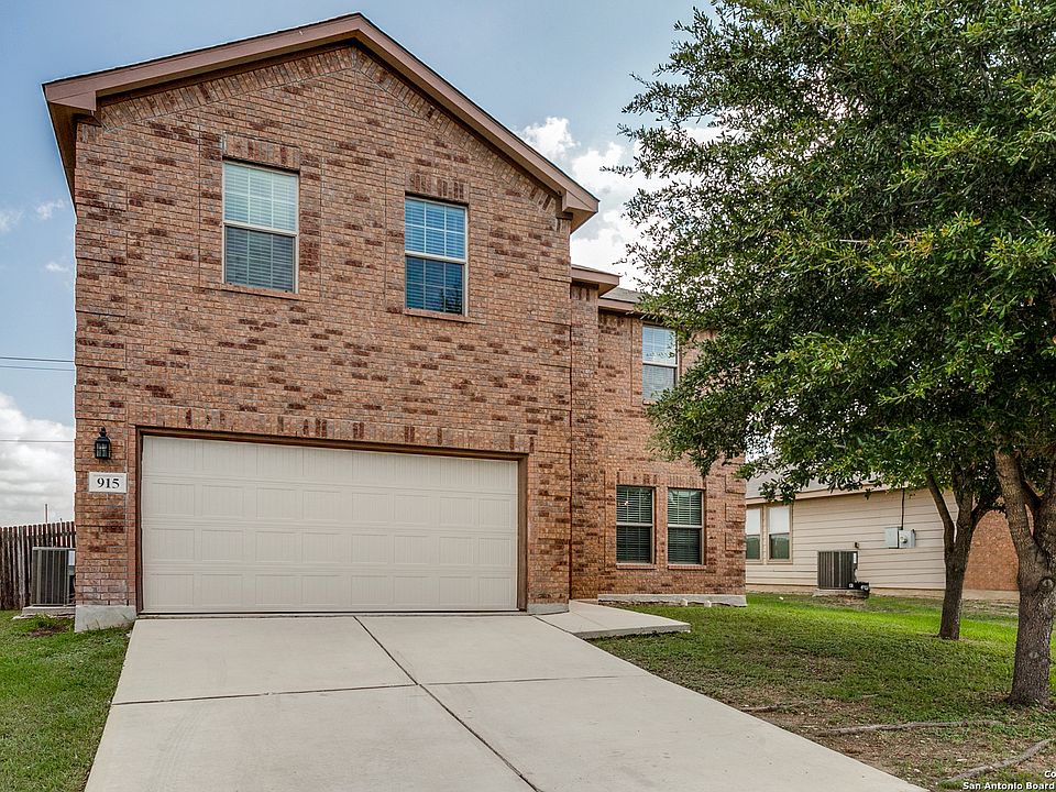 1st image of 915 Three Wood Way
