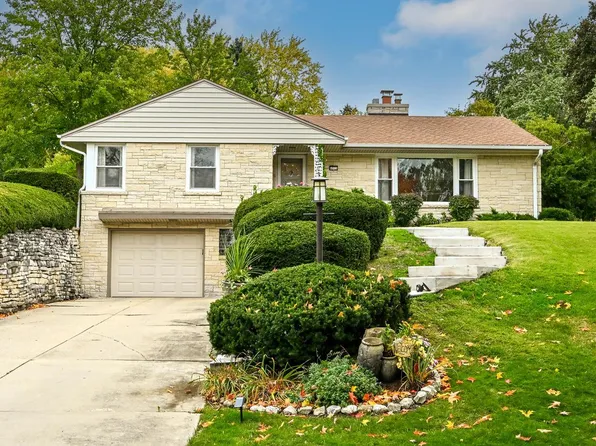 4076 Menomonee River PARKWAY, Wauwatosa, WI 53222
