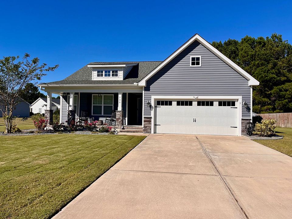 1st image of 300 Long Pond Dr