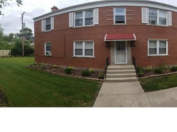 10534 S Walden Pkwy, Chicago, IL