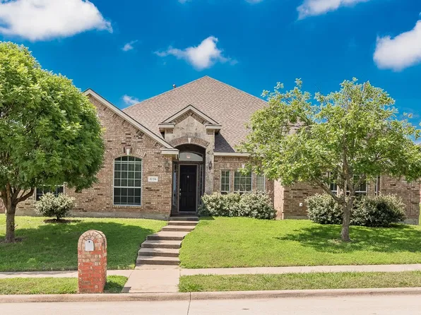 1736 Blue Stream Dr, Desoto, TX 75115