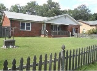 221 Stormy Rd, Manahawkin, NJ 08050