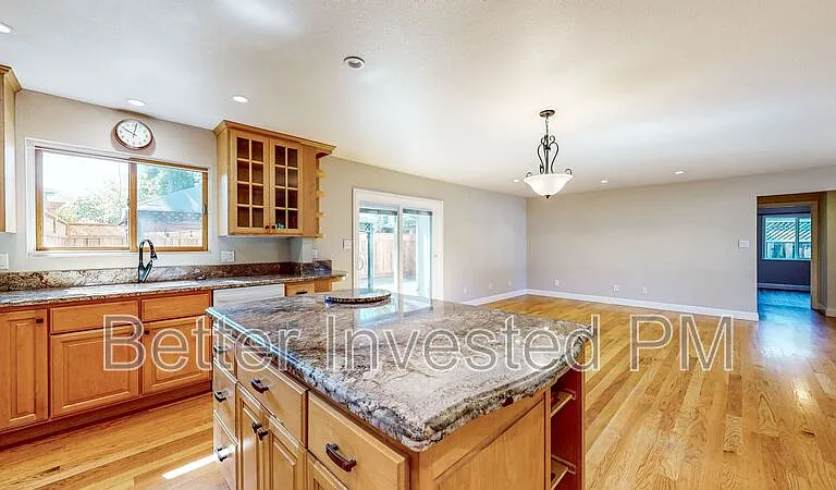 1824 Midway Dr — Photo 13