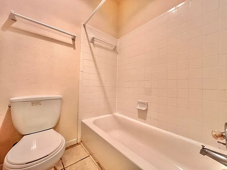 2529 Rio Grande St #88 — Photo 11