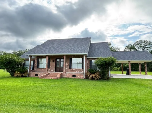 8 Jennie Ln, Picayune, MS 39466
