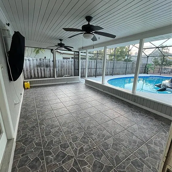 7118 Caloosa Ct — Photo 48