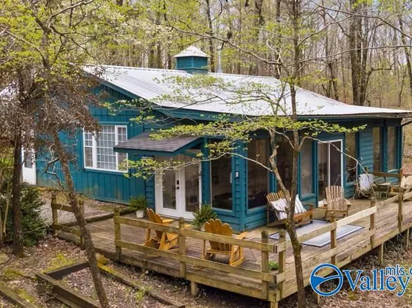 624 County Road 948, Mentone, AL 35984