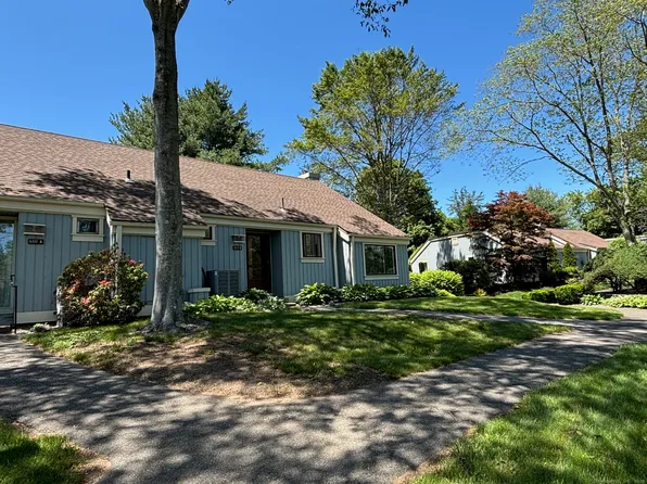 460 B Heritage Village #B, Southbury, CT 06487