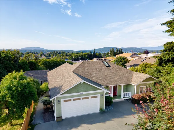 1810 Island View Place, Anacortes, WA 98221