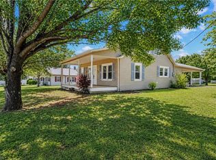 547 Austin Traphill Rd, Elkin, NC 28621