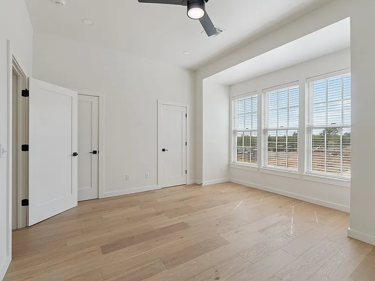 18829 Selah Way — Photo 26