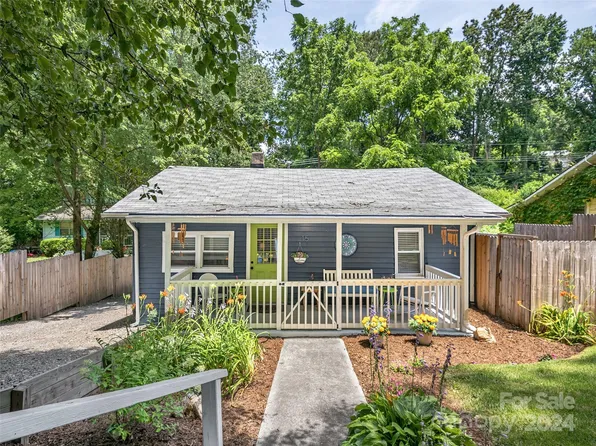 15 Stoner Rd, Asheville, NC 28803