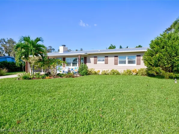 1331 Lake Clay Dr, Lake Placid, FL 33852