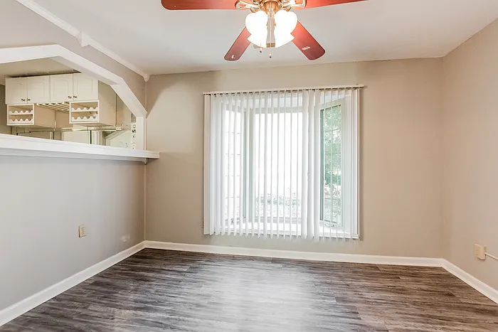 6701 Woodthrush Dr — Photo 4