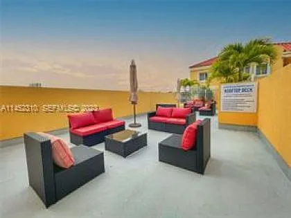 Roof top area