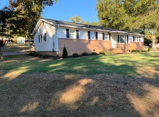 115 Carole Dr, Greer, SC 29651