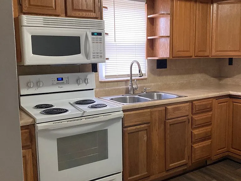 1800 E Purdue Rd — Photo 3