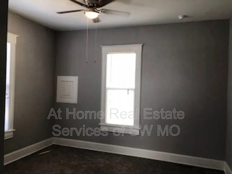 626 S New Ave — Photo 4