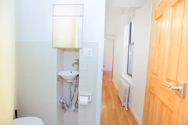 Rented by Voro NYC | media 27