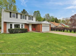 1325 Shaffer Ct, Lansing, MI 48917