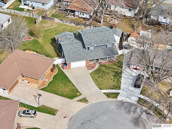 5th image of 7210 Knox Ct