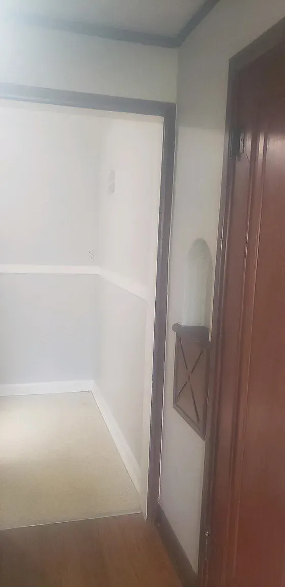 Studio, 500 sqft, $890 — Photo 2