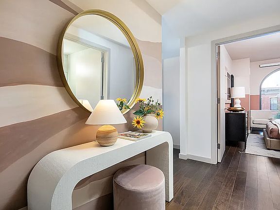5th image of 445 Grand Ave #1606